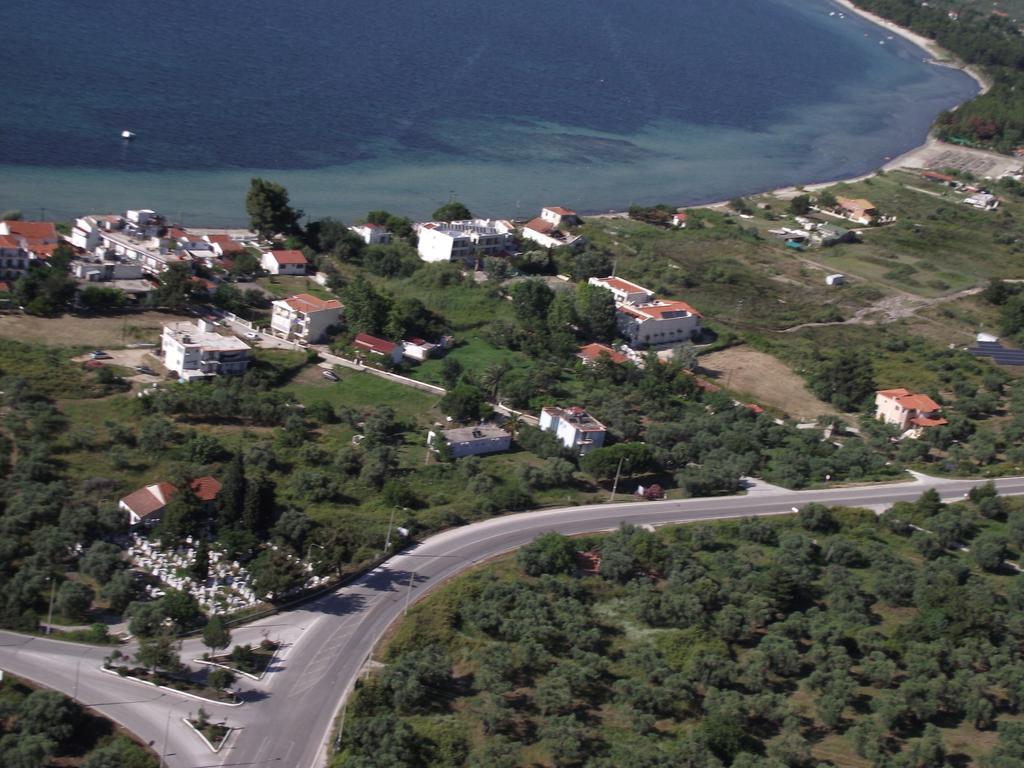 Pension Lakis Prínos Exteriér fotografie